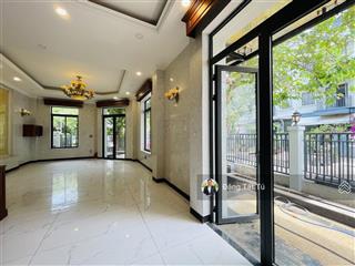 Cần chuyển nhượng nhà phố vườn lakeview city giá chỉ 29 tỷ nhà đã hoàn thiện, view công viên.