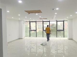 Cho thuê sàn 150m2 30m2 tại tòa nhà văn phòng 89 ngô gia tự, hà nội
