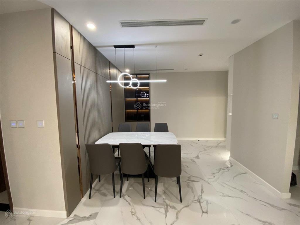 Bán căn chung cư mini 2pn, xã đàn  phạm ngọc thạch  đống đa. dt 55m2, full nội thất