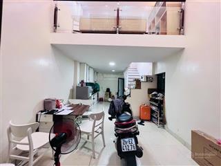 Bán gấp nhà phố hàm nghi, nhà đẹp, cách phố vài bước chân, ngõ thông, tặng nội thất.