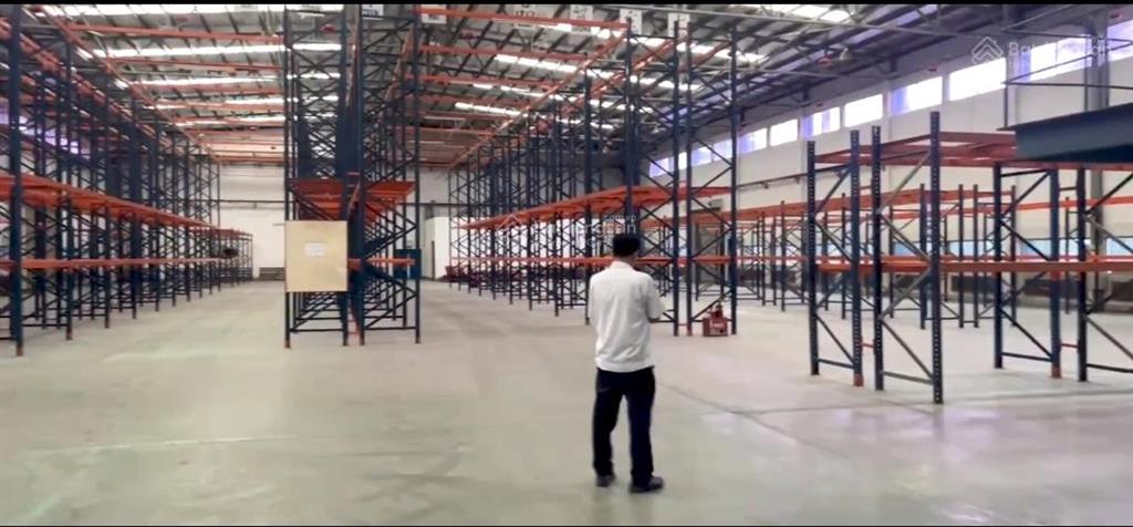 Kcn nhơn trạch 2400m2, giá thuê cực ưu đãi. mr hưng 0918 283 ***