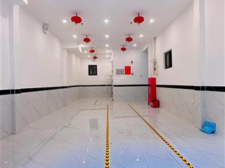 Bán tòa nhà chdv vũ ngọc phan, láng, 81m2x7tầng, thang máy, doanh thu 100triệu/th, giá 18,5 tỷ