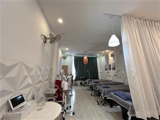 Bán nhà phố kinh doanh mặt tiền đường phan đình phùng