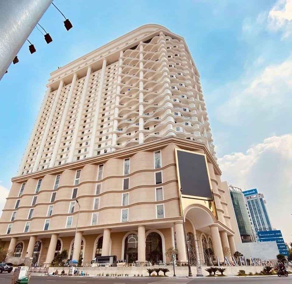 Chính chủ bán căn hộ terra royal , q.3 , 58m2 , 2pn , giá 5,7 tỷ , 0938 861 ***