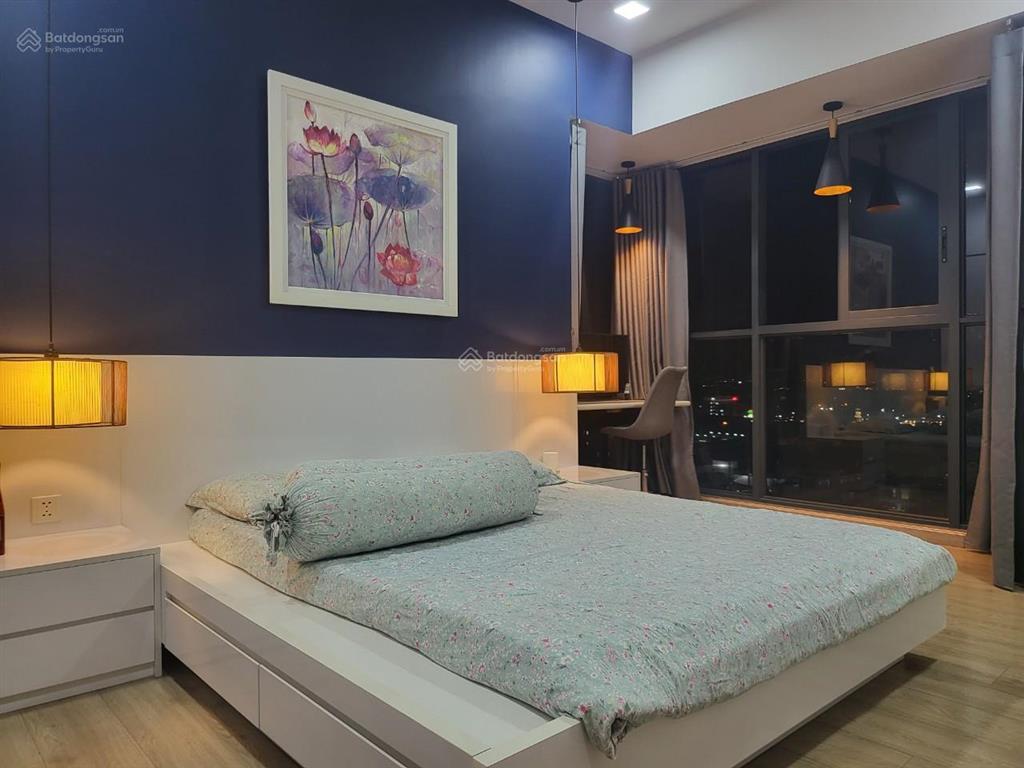 Chính chủ cần bán căn hộ resgreen, q.tp, 63m2, 2pn, 2wc, giá 4 tỷ,  0901 716 *** , sổ hồng