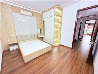 Nhà di trạch dân xây kiên cố  ô tô 7 chỗ vào nhà  ba mặt thoáng  mặt ngõ thông kinh doanh