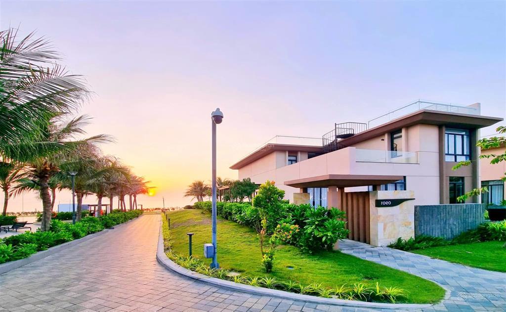 Bán gấp villa  resort 5 sao, cắt lỗ