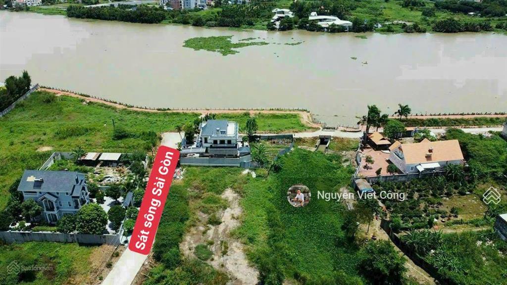 Bán lô đất gần 100m2 góc 2mt hướng ra sông sài gòn và khu biệt thự  giáp vạn phúc city