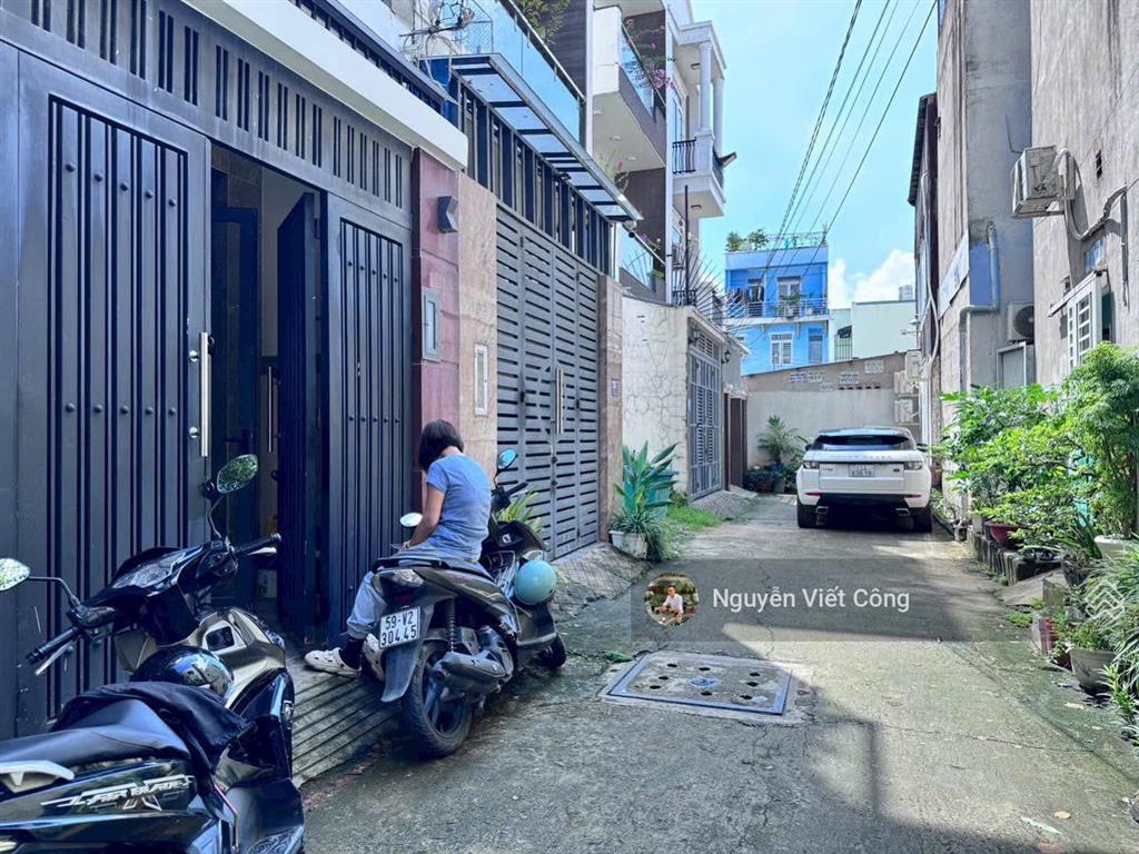 Bán nhà 1 trệt 2 lầu + sân thượng đường số 2 phường trường thọ tp thủ đức