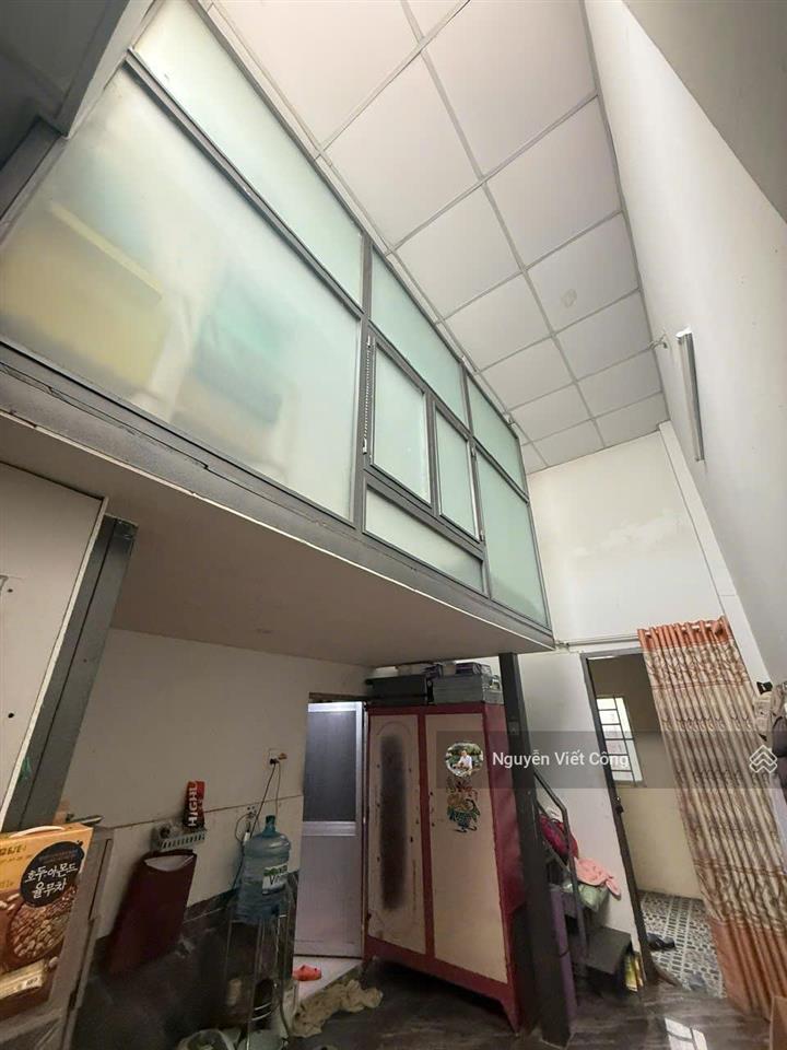 Hàng hiếm còn sót lại. nhà cấp4 (5x16m ~ 80m2) hẻm xe hơi đường 11 trường thọ. nhà trống