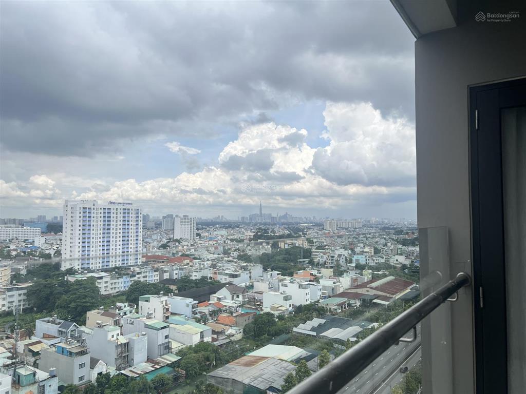 Không đăng giá ảo  chính chủ gởi bán căn 74m2 flora novia nội thất đẹp , view đông nam thoáng mát