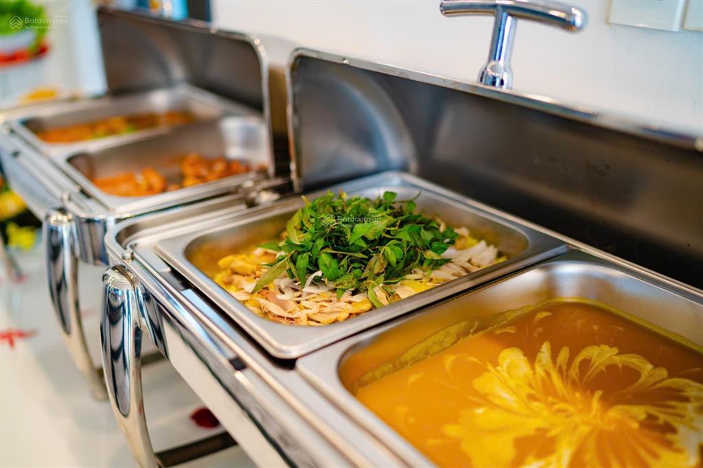 Bán gấp tòa boutique 2mt 1400m2 đẹp xuất sắc ngay sát phố cổ, hội an mặt tiền 40m doanh thu 1,5 tỷ