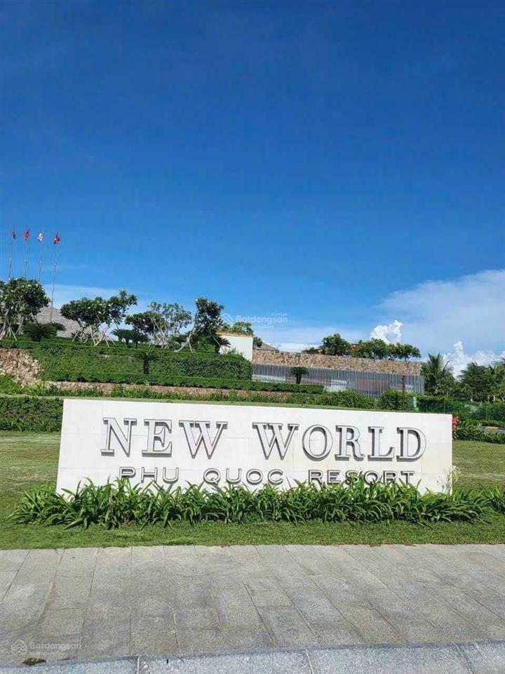 Cắt lỗ 5 tỷ  biệt thự loại d 3pn  ln 1,5 tỷ/năm  giá 11 tỷ có tl  dt đất 247m2  0365 729 ***