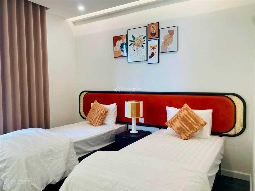 Bán cắt lỗ 2 tỷ studio tòa s2, giá 1,5 tỷ, view trực diện biển, 0365 729 ***, thương lượng mạnh