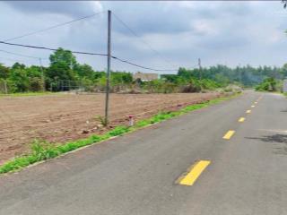 Chỉ 780tr, lô đất ngay cổng sau kcn đất đỏ, cách phạm hùng 100m