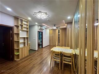 Gia đình tôi cho thuê căn 2 ngủ đầy đủ nội thất tại vp5 bán đảo linh đàm giá rẻ !