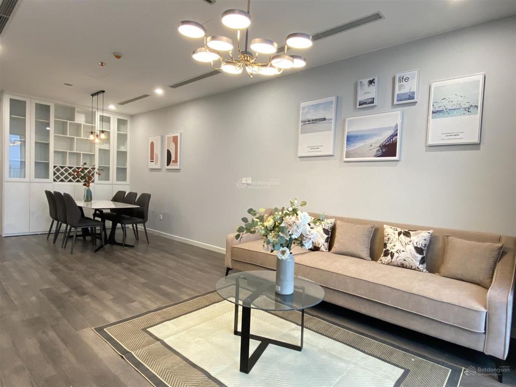 Gia đình tôi cho thuê căn góc 3 ngủ 106m2 tại chung cư eco lake view 32 đại từ quận hoàng mai