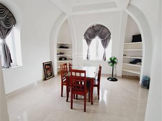Bán biệt thự đẹp, đường cách mạng tháng 8, quận tân bình, 350m2, 5 tầng, giá 69 tỷ