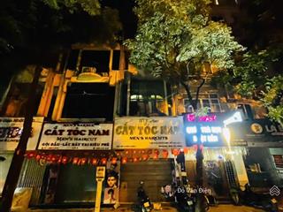 Cho thuê nhà mặt phố phan kế bính, 130m2 mặt tiền 6m giá 26 tr  em kẻo bỏ lỡ mặt bằng đẹp