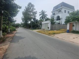 Đất mặt tiền thạnh quý.  0909 036 ***