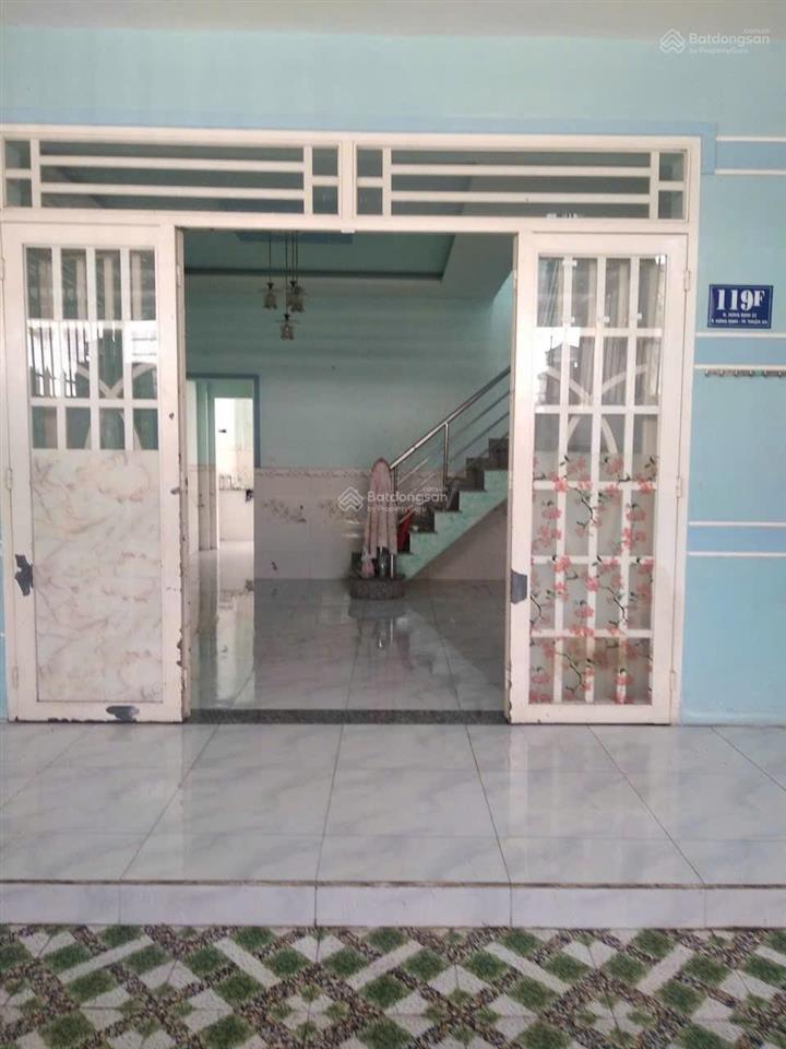 Nhà mặt tiền hưng định 1 trệt 1 lầu.  0909 036 ***