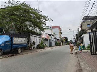 Nhà mặt tiền hưng định 1 trệt 1 lầu.  0909 036 ***