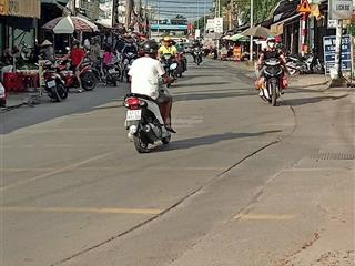 Nhà mặt tiền chòm sao kinh doanh đông đúc.  0909 036 ***