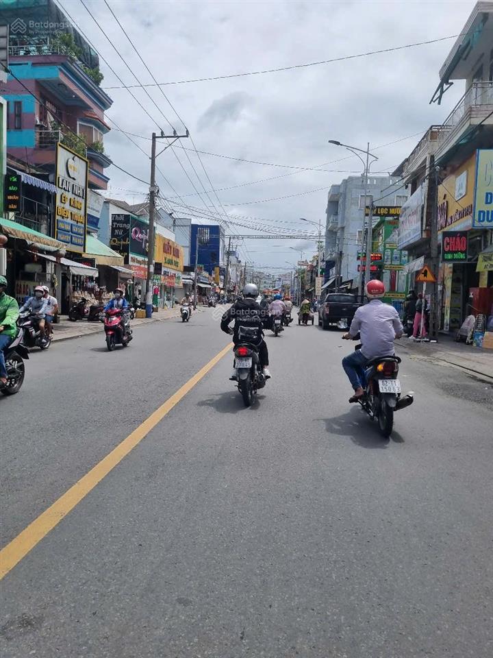 Đất mặt tiền trung tâm lái thiêu 5*24m.  0909 036 ***