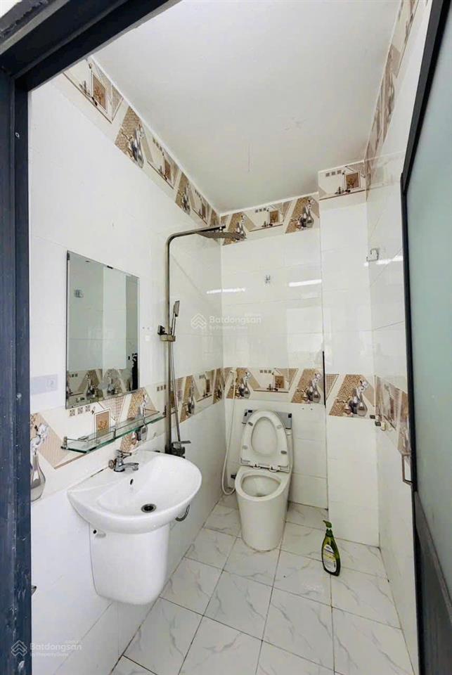 Bán nhà 1 trệt 1 lầu 60m2 sổ riêng thổ cư (p. tân vạn) chỉ 1,850 tỷ