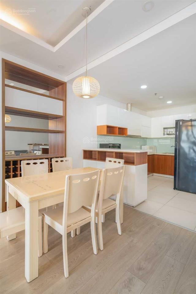 Cho thuê 2pn thảo điền pearl view sông đẹp lung linh chỉ 25tr 1 tháng.  em anh linh 0914 103 ***