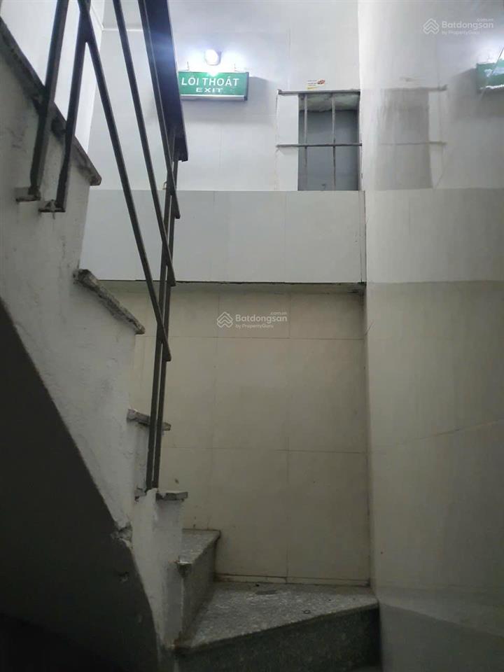 Bán nhà 100m2, 5 tầng tại ngõ phố vũ ngọc phan, phường láng (mới), tp hà nội