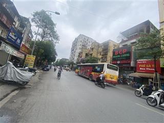 Bán nhà mặt phố đức giang long biên sổ 77m2 mặt tiền 5.5m phân lô vỉa hè, giá bán 246.7tr/m2