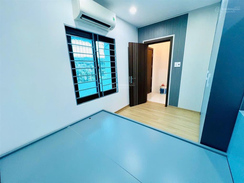 Tập thể quỳnh mai tầng 3 sổ 53,8m2 thực sử dụng 105m2 3n3 vskk chỉ 5.35 tỷ ở sướng hơn chung cư