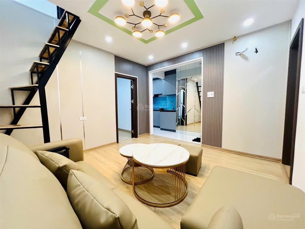 Tập thể quỳnh mai tầng 3 sổ 53,8m2 thực sử dụng 105m2 3n3 vskk chỉ 5.35 tỷ ở sướng hơn chung cư