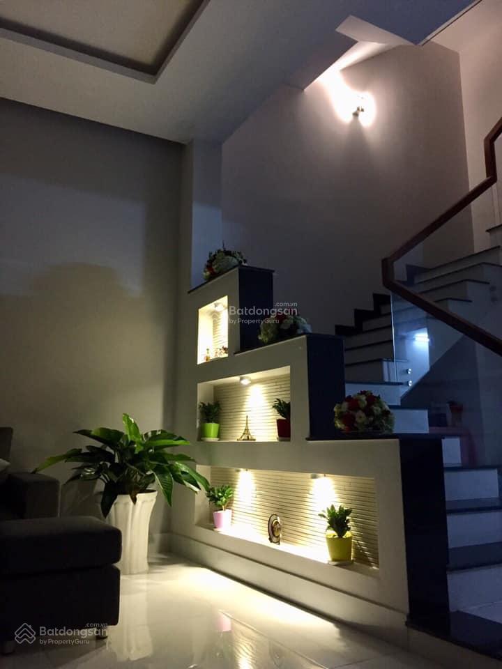 Còn 1 căn duy nhất khu vip tên lửa sát chợ sầm uất giá tốt đầu tư, 4x19m, 1 lầu, 8 tỷ.