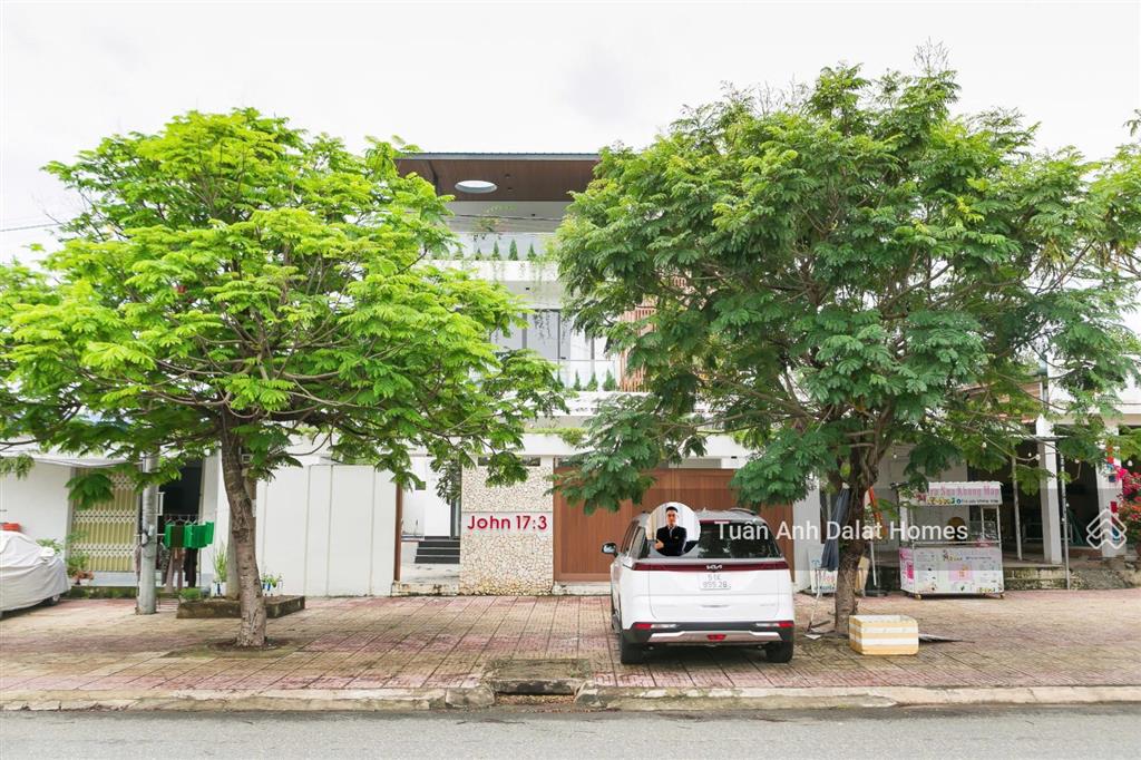 Bán biệt thự nghỉ dưỡng trung tâm hàm tân bình thuận, hồ bơi riêng, full nội thất giá chỉ 12 tỷ