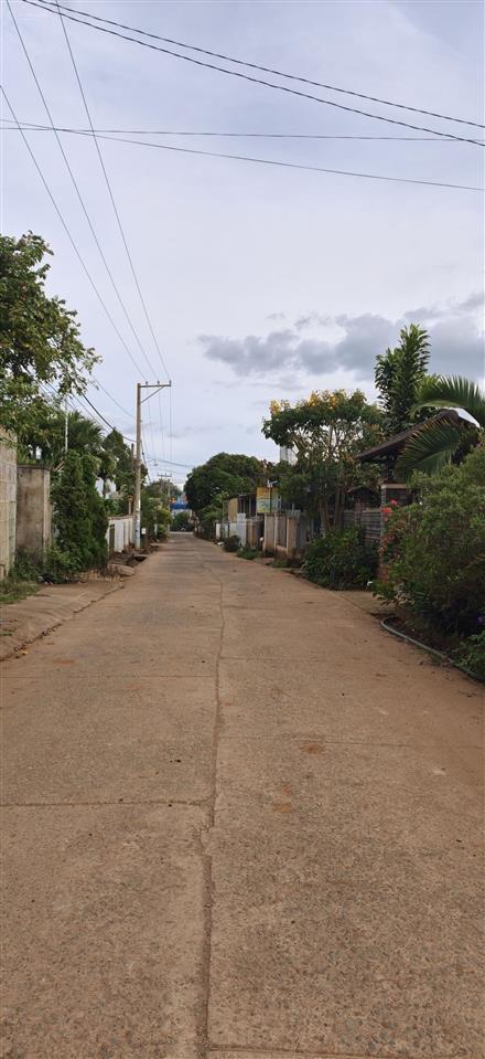 Bán đất nền 430 m2 tại liên nghĩa, đức trọng, gần ql20 chỉ 100m, thổ cư 200m2, giá rẻ chỉ 4 tỷ