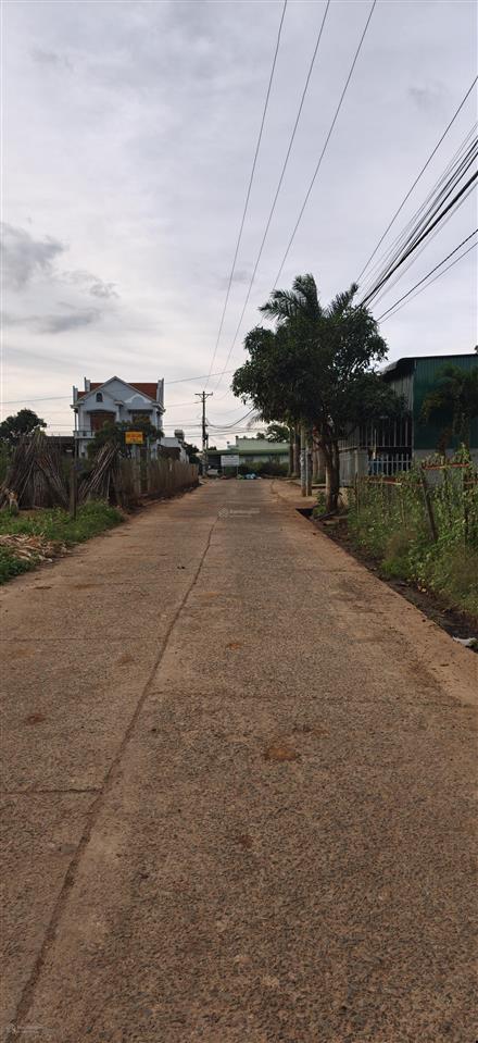 Bán đất nền 430 m2 tại liên nghĩa, đức trọng, gần ql20 chỉ 100m, thổ cư 200m2, giá rẻ chỉ 4 tỷ