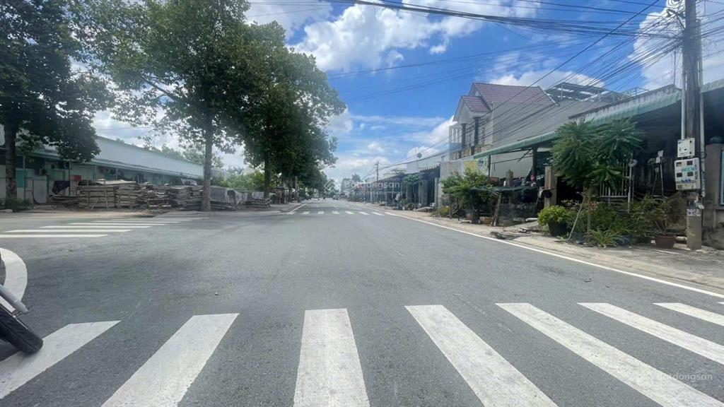 Chủ gửi bán gấp lô đất 6x20 tc full, thành phố mới