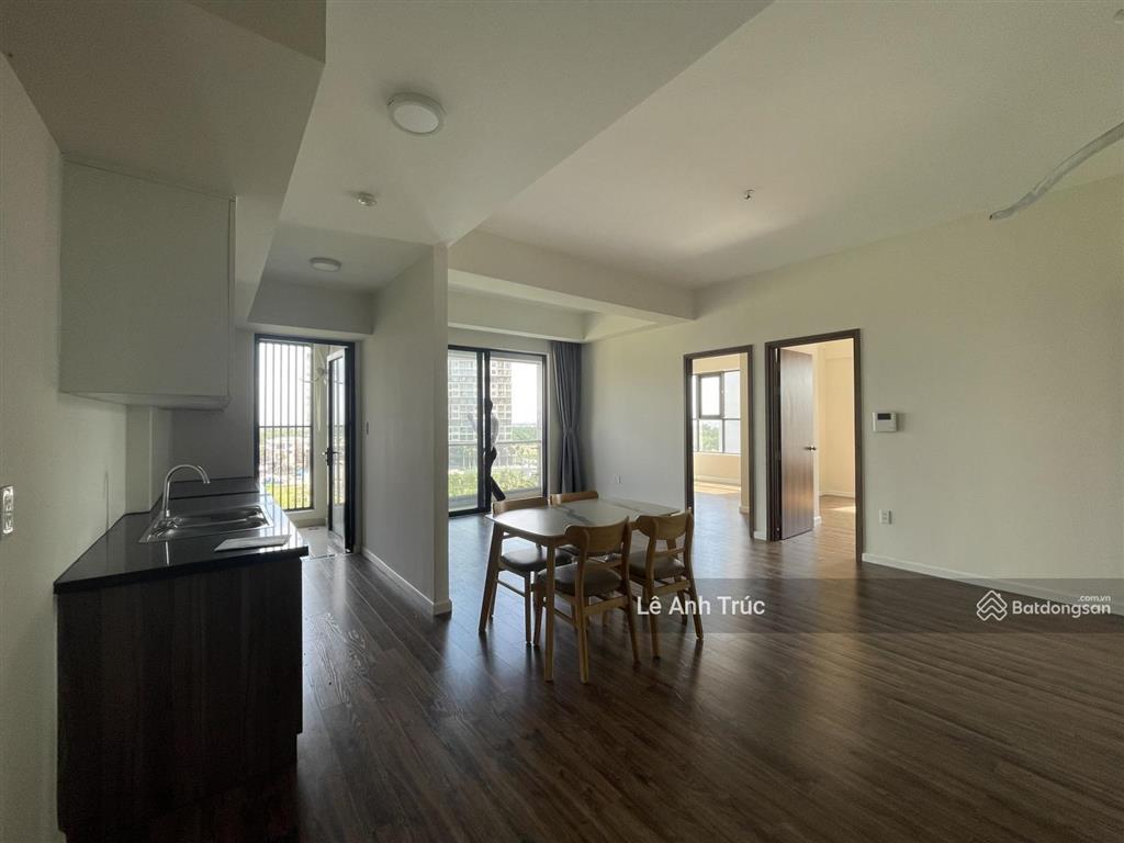 Chuyển công tác cần bán căn 78m2 mp678. giá chỉ 4tỷ5. sổ sẵn. có nội thất.  0906 783 ***