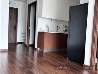 Cần cho thuê căn góc hướng mát. 79m2 mizuki. block mp678. giá 9.5tr.  0906 783 ***