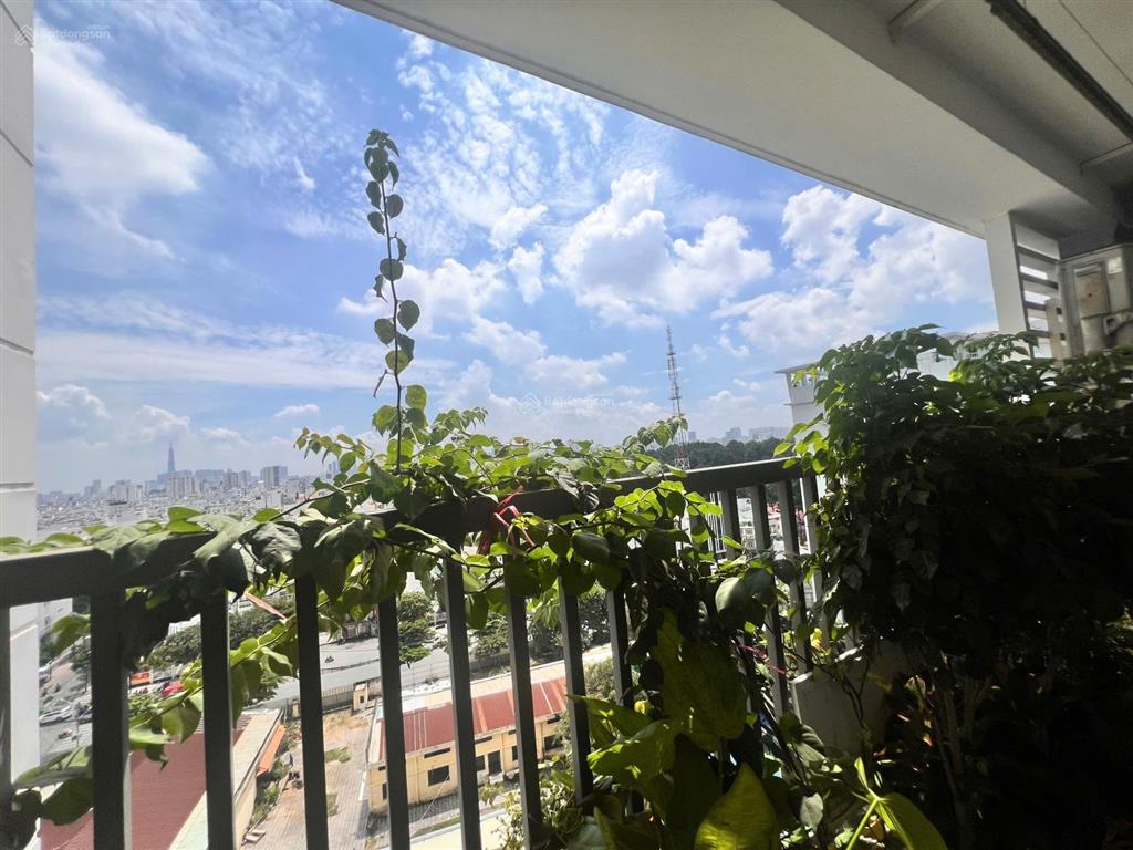 Cần bán nhanh 3 phòng ngủ 83m2 tòa orchard park view, 6,9 tỷ bao tiền ra sổ, giao nhà cơ bản