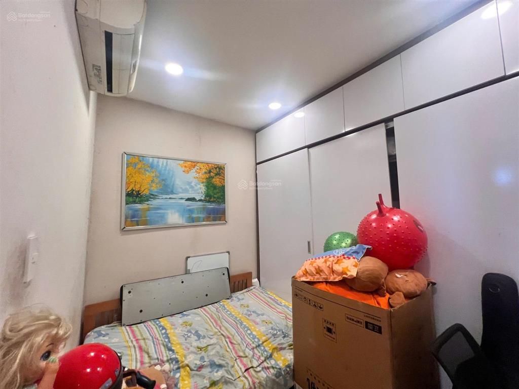 Cần bán nhanh 3 phòng ngủ 83m2 tòa orchard park view, 6,9 tỷ bao tiền ra sổ, giao nhà cơ bản