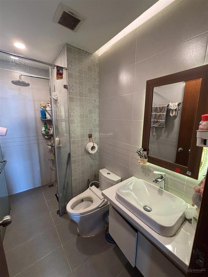 Cần bán nhanh 3 phòng ngủ 83m2 tòa orchard park view, 6,9 tỷ bao tiền ra sổ, giao nhà cơ bản