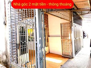 Nhà đẹp 2 mặt tiền gần metro, khu công nghệ cao giá chỉ 2.3 tỷ ở ngay