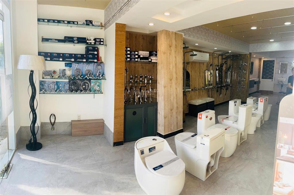 Bán căn liền kề ngang 7m vị trí đẹp  hiếm có trên trục đường trần hưng đạo 0834 961 ***