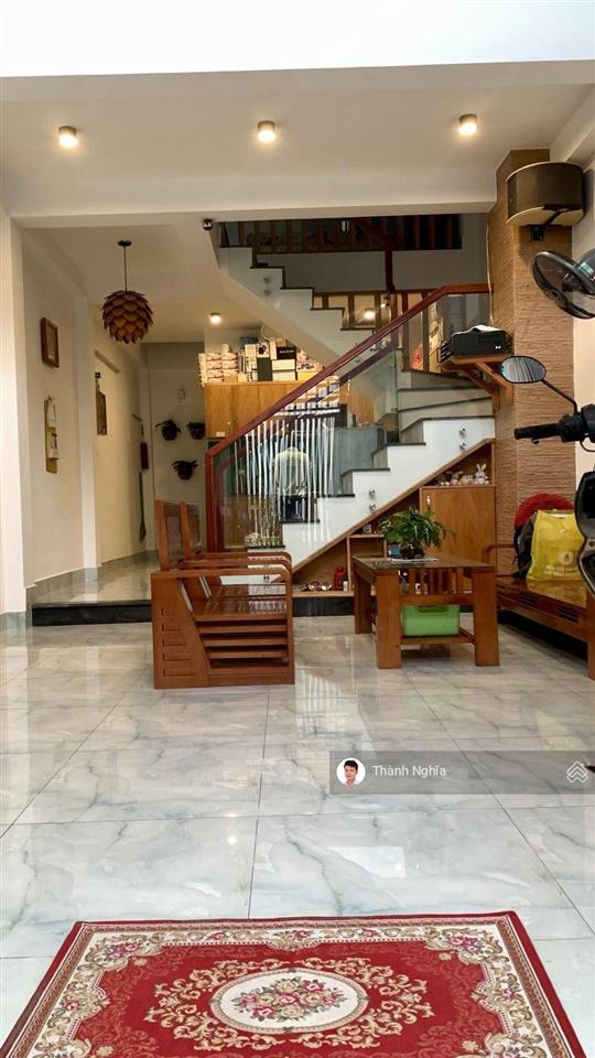 Nhà đẹp 3 tầng 4x13m 53m2 3pn, 2wc ngay chợ long trường chỉ 4.xx tỷ