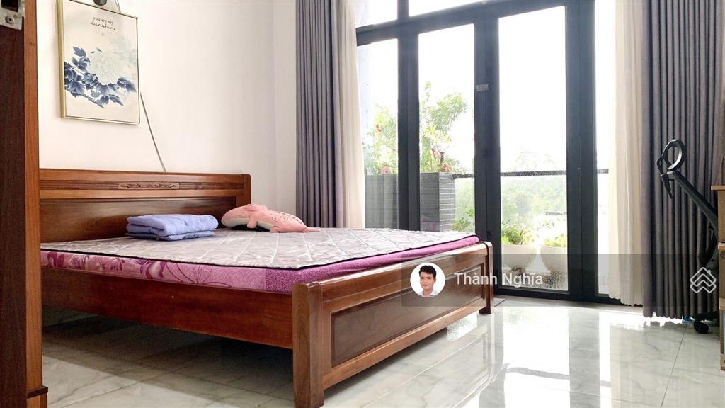 Nhà đẹp 3 tầng 4x13m 53m2 3pn, 2wc ngay chợ long trường chỉ 4.xx tỷ