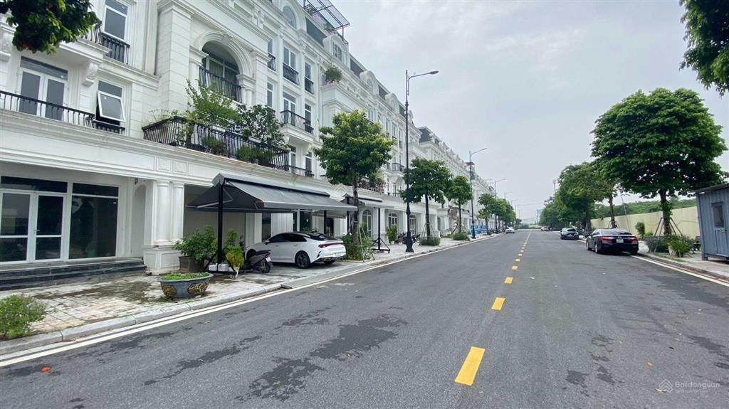 Cần bán nhanh căn mặt đường lê quang đạo louiscity đại mỗ. vị trí siêu đẹp   0983 080 ***