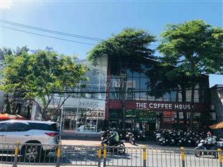 Lô đất cực hiếm mt nguyễn thị thập, q.7  diện tích lớn  thích hợp làm tttm, văn phòng, showroom!